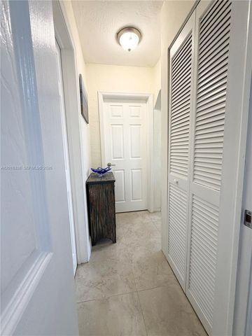 2711 Adams St, Hollywood, FL 33020