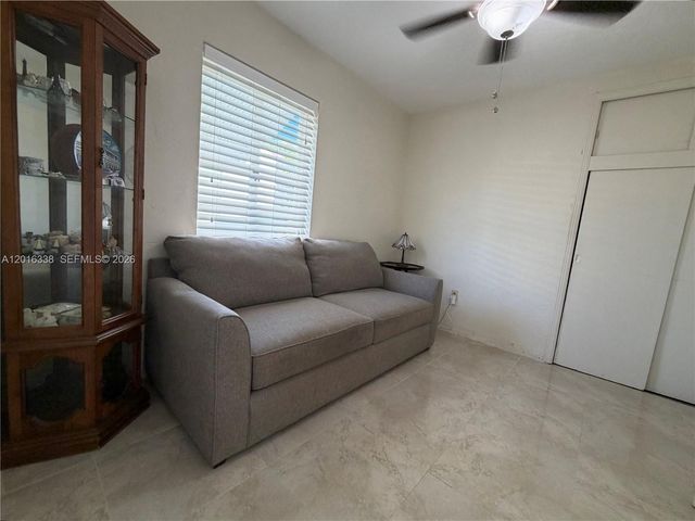 2711 Adams St, Hollywood, FL 33020