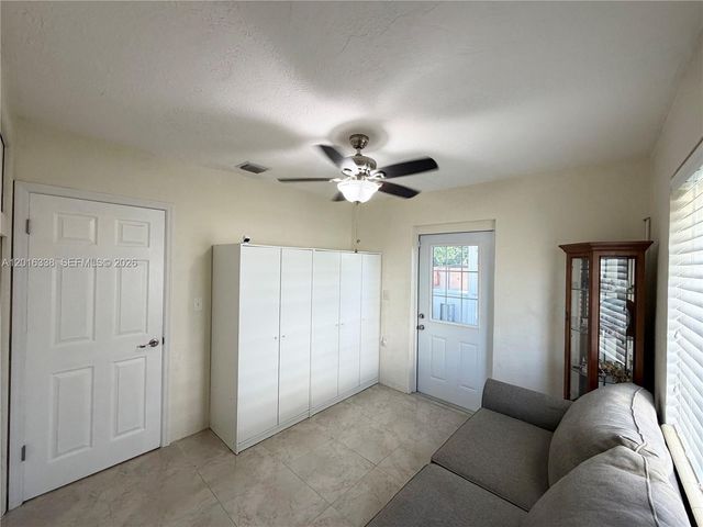 2711 Adams St, Hollywood, FL 33020