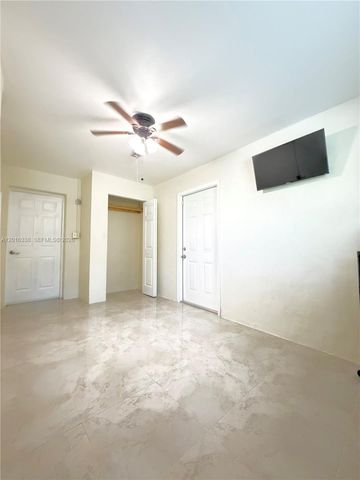 2711 Adams St, Hollywood, FL 33020