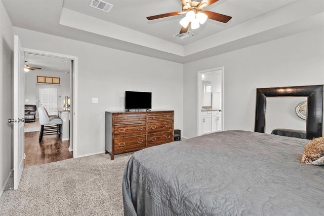 117 Dove Landing Court, Navasota, TX 77868