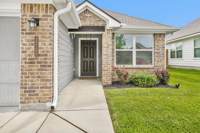 117 Dove Landing Court, Navasota, TX 77868