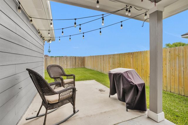 117 Dove Landing Court, Navasota, TX 77868