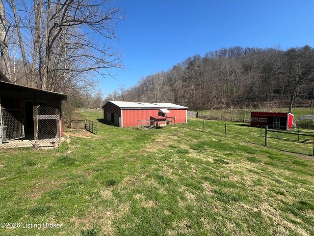 150 Downs Ln, Shepherdsville, KY 40165
