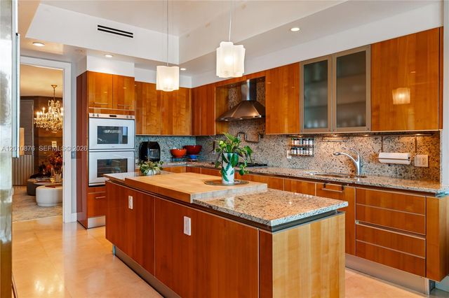 16051 Collins Ave 403, Sunny Isles Beach, FL 33160