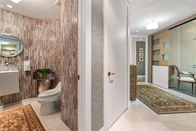 16051 Collins Ave 403, Sunny Isles Beach, FL 33160
