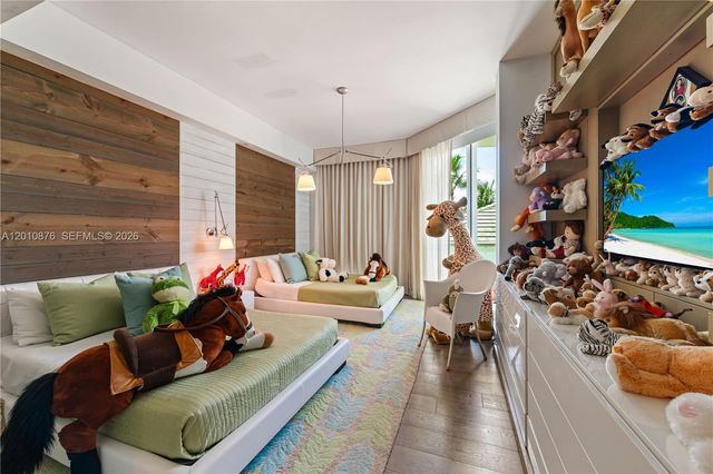 16051 Collins Ave 403, Sunny Isles Beach, FL 33160