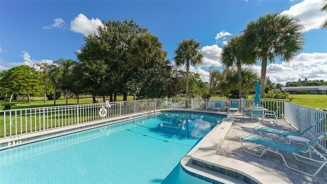 2491 CRISPIN COURT G3, Sarasota, FL 34235