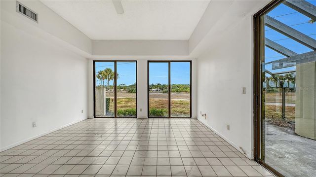 2491 CRISPIN COURT G3, Sarasota, FL 34235