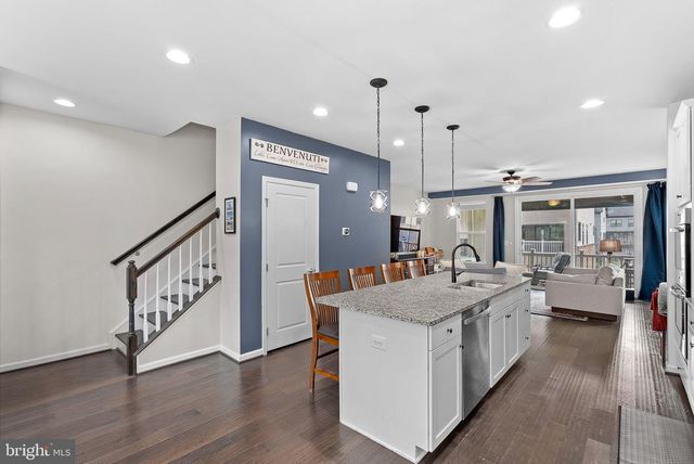 43401 CHARITABLE ST, Ashburn, VA 20148