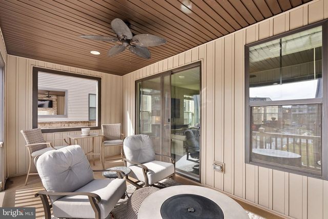 43401 CHARITABLE ST, Ashburn, VA 20148