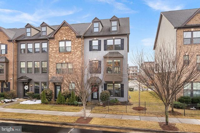 43401 CHARITABLE ST, Ashburn, VA 20148