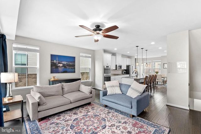 43401 CHARITABLE ST, Ashburn, VA 20148