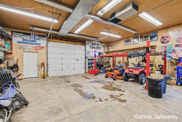 8395 Mcarthur Avenue, Belding, MI 48809