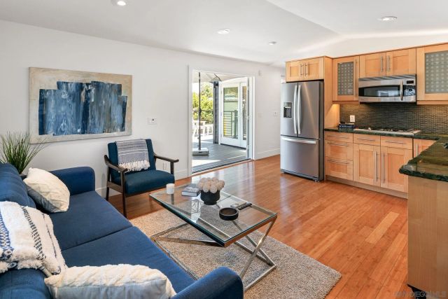 123 Jasper St 20, Encinitas, CA 92024