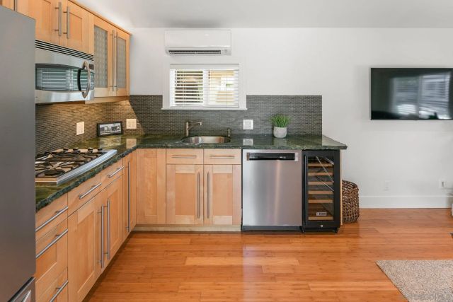 123 Jasper St 20, Encinitas, CA 92024