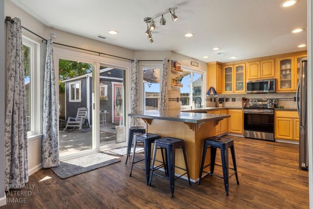 5100 Castlemaine Dr, Salida, CA 95368