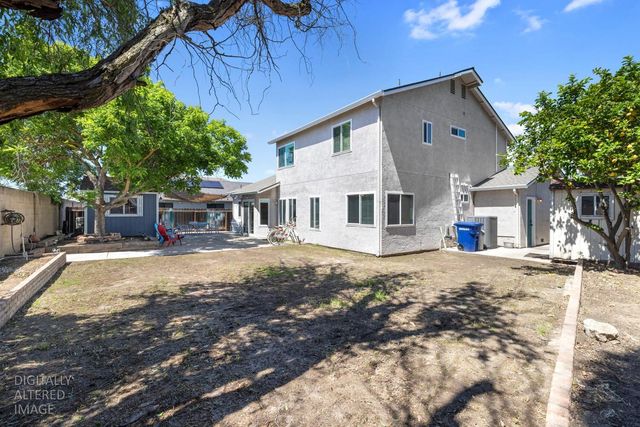 5100 Castlemaine Dr, Salida, CA 95368