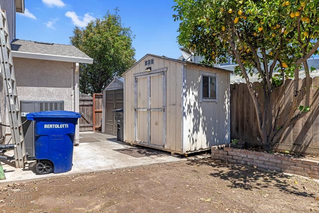 5100 Castlemaine Dr, Salida, CA 95368