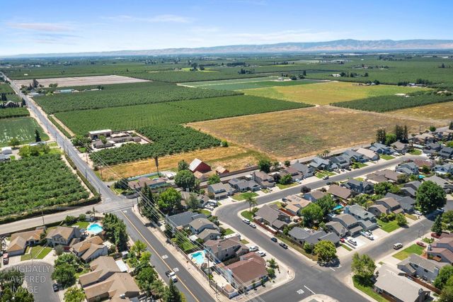 5100 Castlemaine Dr, Salida, CA 95368