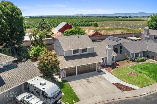 5100 Castlemaine Dr, Salida, CA 95368