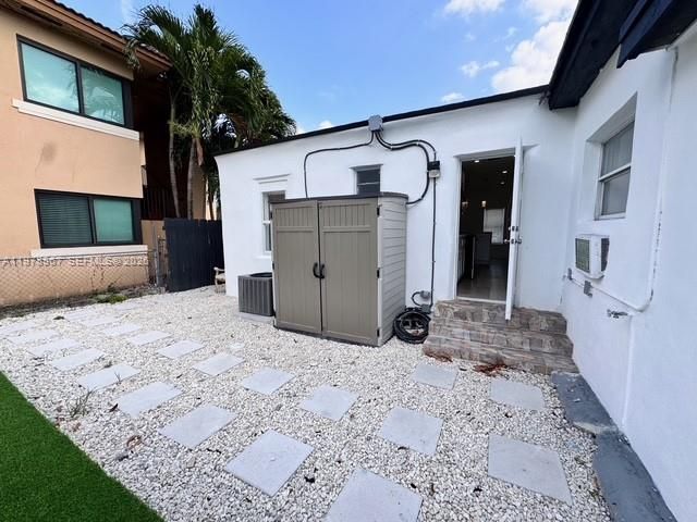 4783 NW Flagler Ter, Miami, FL 33126
