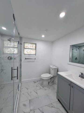 4783 NW Flagler Ter, Miami, FL 33126