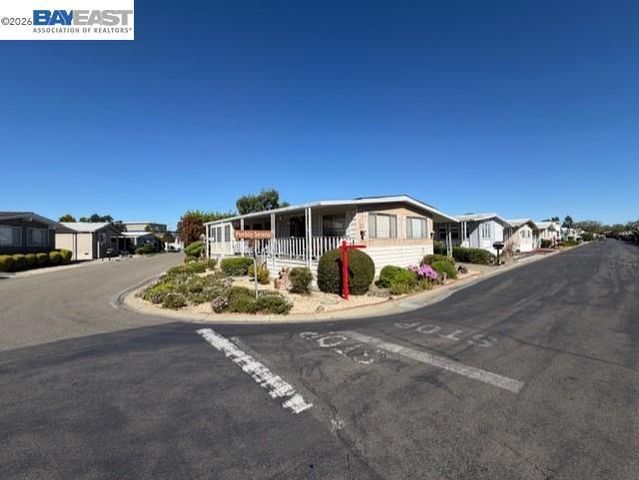 27957 Pueblo Serena, Hayward, CA 94545
