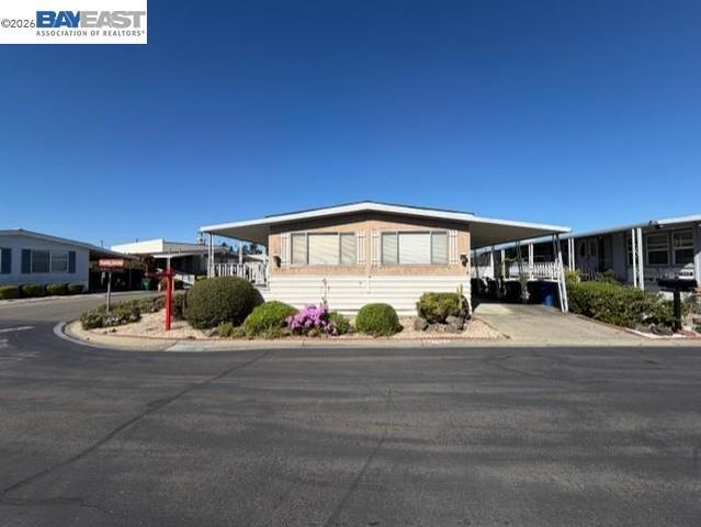 27957 Pueblo Serena, Hayward, CA 94545