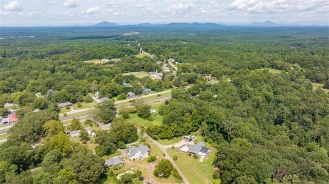 131 Caudell Drive, Lula, GA 30554