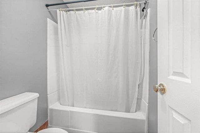 131 Caudell Drive, Lula, GA 30554