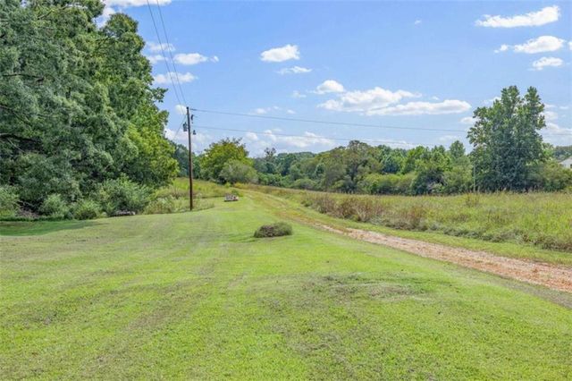 131 Caudell Drive, Lula, GA 30554