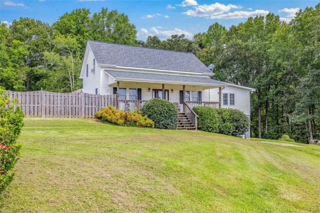 131 Caudell Drive, Lula, GA 30554