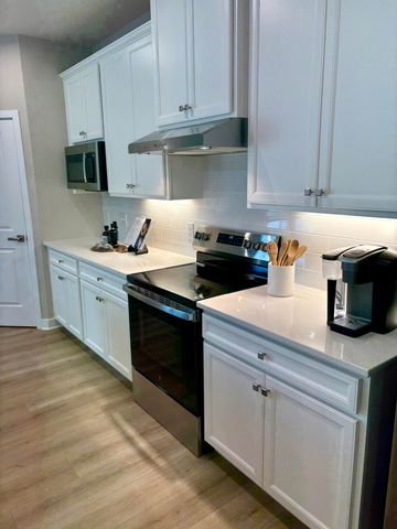 104 Cainwalker Drive, Huger, SC 29450