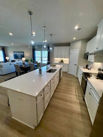 104 Cainwalker Drive, Huger, SC 29450