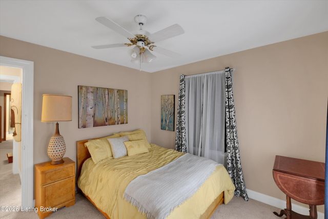 3534 Algonquin Pkwy, Louisville, KY 40211