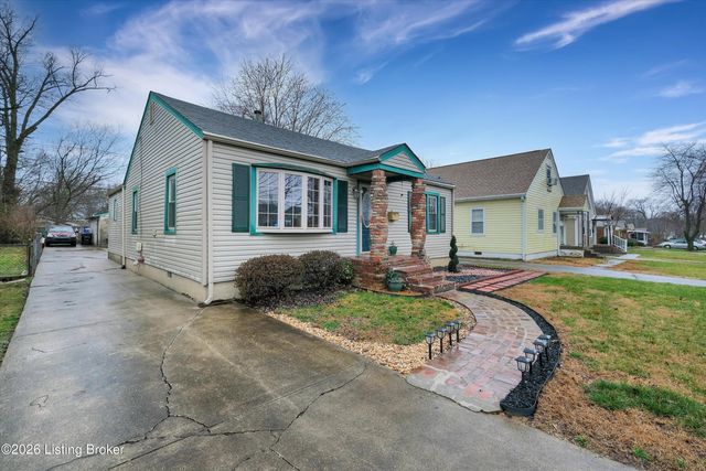 3534 Algonquin Pkwy, Louisville, KY 40211