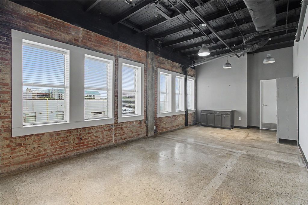 111 East 27th Street, Bryan, TX 77803 — photo 4