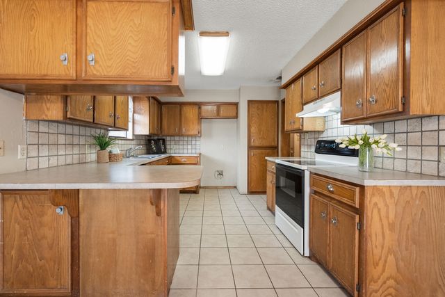 3502 103rd Street, Lubbock, TX 79423