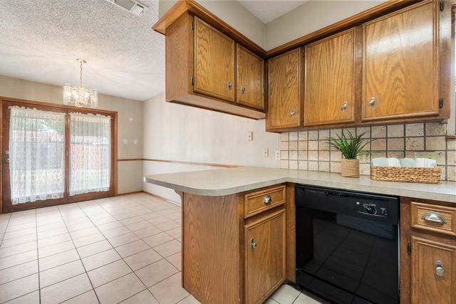 3502 103rd Street, Lubbock, TX 79423