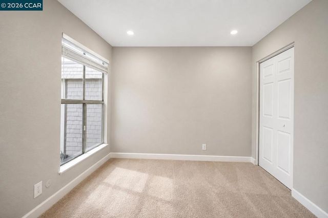 2031 Sierra Rd 5, Concord, CA 94518
