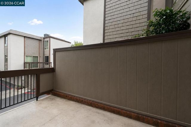 2031 Sierra Rd 5, Concord, CA 94518