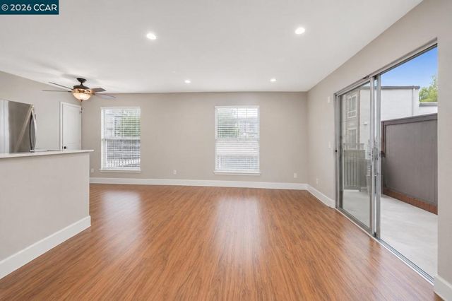 2031 Sierra Rd 5, Concord, CA 94518