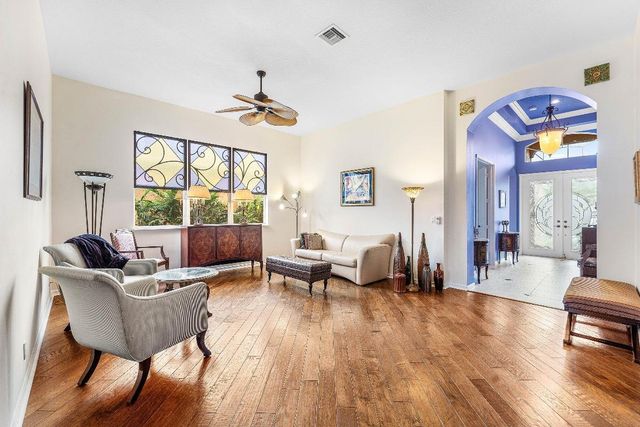 8688 Via Avellino, Lake Worth, FL 33467