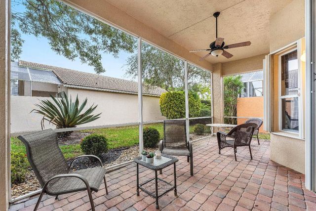 8688 Via Avellino, Lake Worth, FL 33467