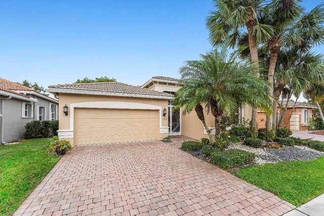 8688 Via Avellino, Lake Worth, FL 33467
