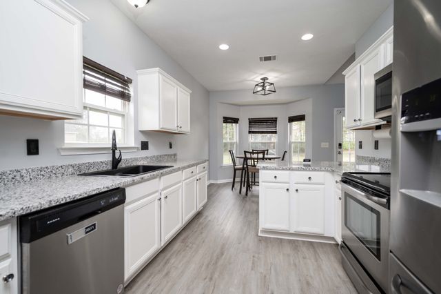 201 Neal Ave, Smyrna, TN 37167