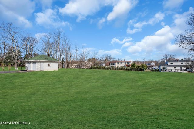 459 W Park Avenue, Oakhurst, NJ 07755