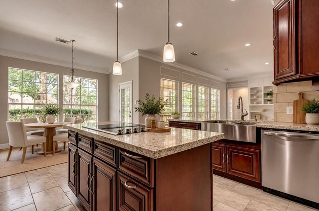 2606 S Strathford Lane, Houston, TX 77345
