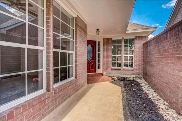 2606 S Strathford Lane, Houston, TX 77345